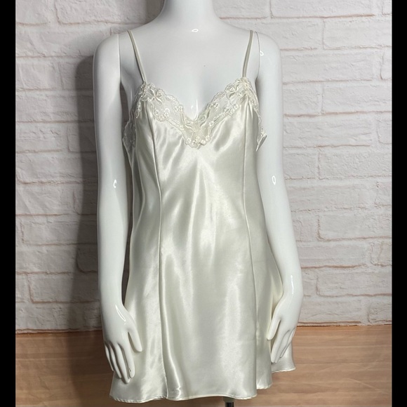 Vitoria’s Secret woman Babydoll size M - Picture 5 of 9